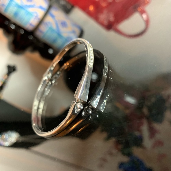 Silver metal round bracelet with diamonds💎 - Picture 6 of 11